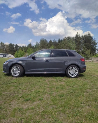 Audi A3 cena 74900 przebieg: 82000, rok produkcji 2018 z Sanok małe 22